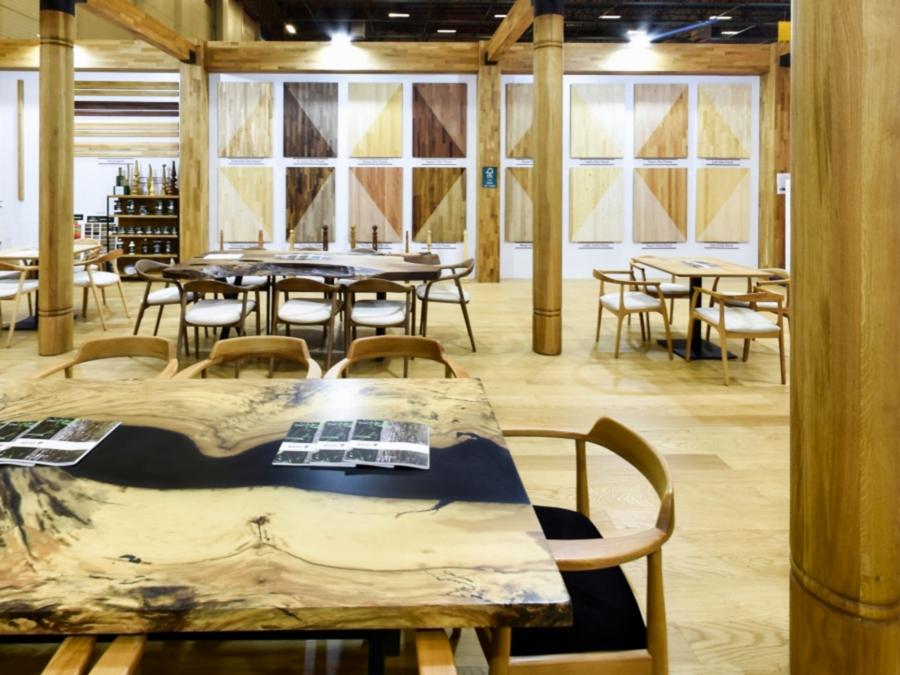 İntermob 2021 Fuarı'nda yerimizi aldık ve sizlerle buluşmanın enerjisi ile üretmeye devam ediyoruz.